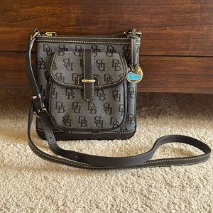 Dooney & Bourke Letter Carrier crossbody.